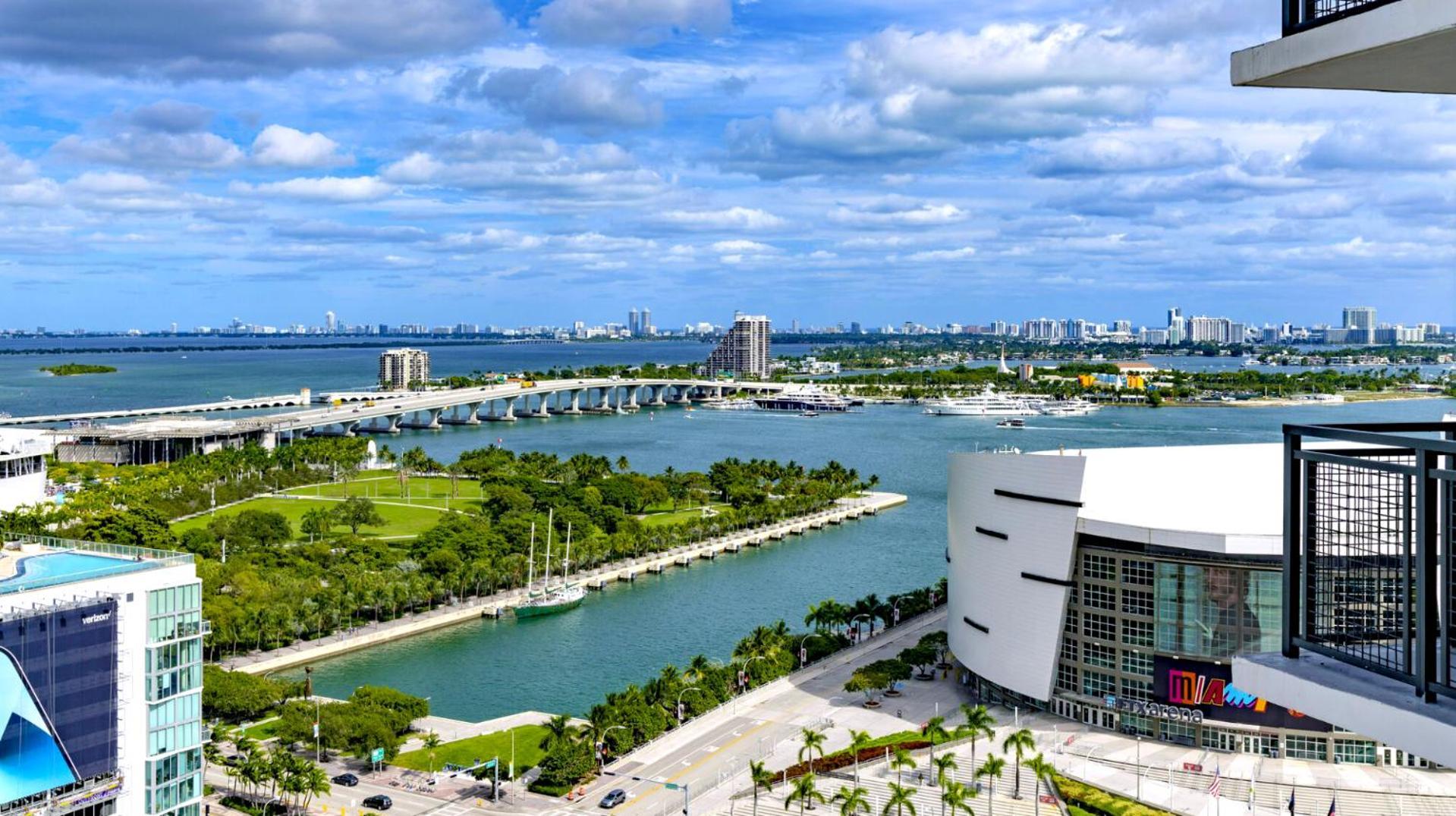Experience The Perfect Miami Life!! Centrally Located Luxury Condo! Esterno foto